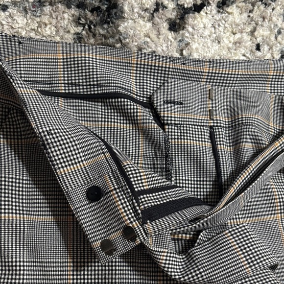 PLUS SIZE !! Lane Bryant Black and Gray Plaid Men's Dress Pants - Picture 4 of 9